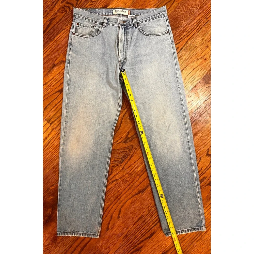 Levis 550 Relaxed Fit‎ Jeans Mens 35x32 Light Wash Blue Denim 00550-4891